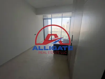 Canal View Studio || Balcony || Good Community ||