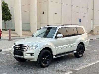 Mitsubishi Pajero GLS 2018 GCC 3.5L Full Option Original paint