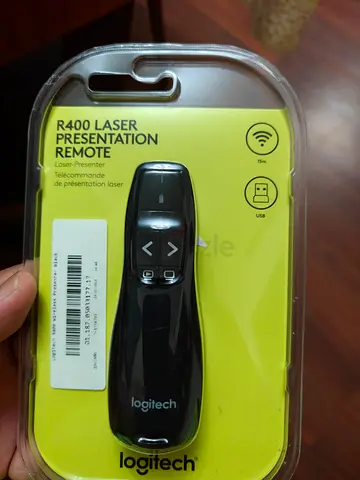 Logitech R400 Wireless Laser Presentation Remote — New in Pack