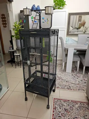 Large Metal Bird Cage on Wheels with Perches and Feeders 126 x 50 x 50 cm approx