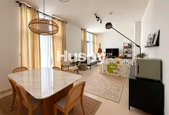 Top Floor | Single Row | Large Balcony