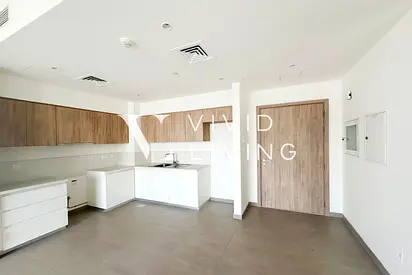 OPEN VIEW | CLOSE TO MALL | DIRECT ACCESS TO PARK