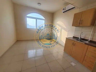 Lavish studio family Bullding flexible payment near to Ambassador School