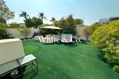 Large plot | Vacant Sept | Unfurnished