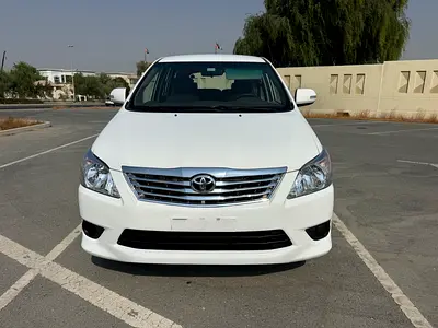 صورة 1 لـ 2015 Toyota INNOVA