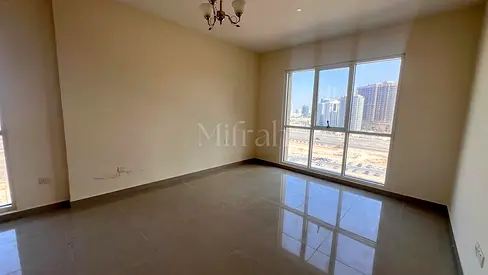 Well Maintained | Spacious | Unfurnished | Vacant