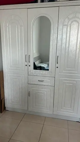 Cupboard 3 Door