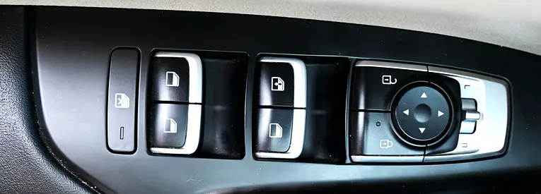 2023 KIA K5 缩略图 13