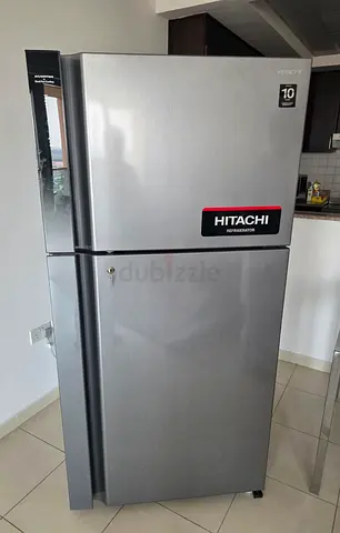 Hitachi Top Freezer Refrigerator - Silver, Good Working Condition Latest version