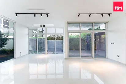 Premium 6BR | Upgraded Garden | Vacant