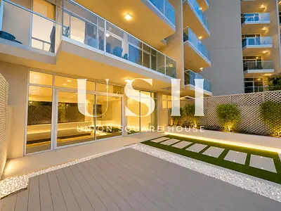 Amazing | 5th Floor | Hige Garden