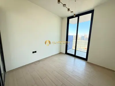 شقة بغرفة نوم واحدة | بن غاطي كرست | شرفة | إطلالة على وسط المدينة