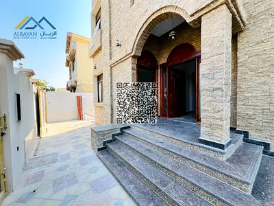 Commercial villa at a reasonable price and in a prime location.