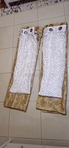 Used curtain 145 cm width x290 cm length x 2 pieses and sheer 145 cm width and 100 cm not black out