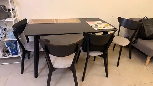 Dinning table