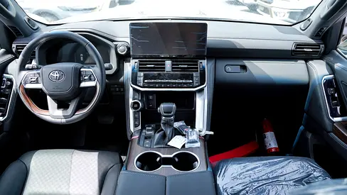 2026 Toyota LAND CRUISER — миниатюра 11