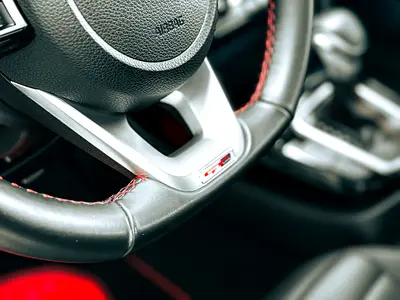 2020 KIA SELTOS — миниатюра 13