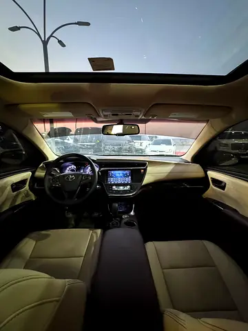 2013 Toyota AVALON 照片 8