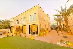 Fully upgraded | Furnished | Great Location