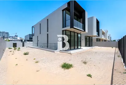 Single row | Good Location | Luxury Living