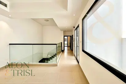 Upgraded & Extended Kitchen | Private Elevator