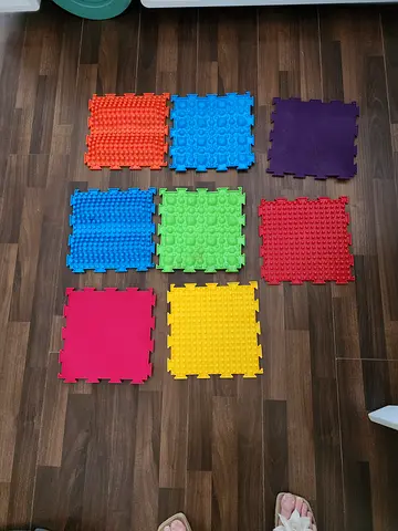 Interlocking Rubber Mats for physical development- 9 Colorful Tiles.