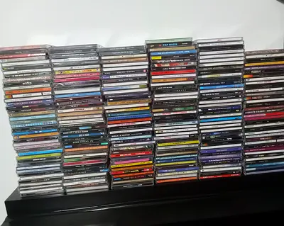 Light use of over 300 English Music CDs