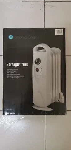 Grandma Shark Oil-Filled Radiator Heater - 5 Fins, unused in box