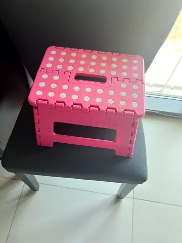 Foldable Pink Plastic Step Stool - Compact and Lightweight