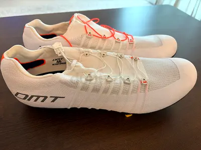 DMT Pogis Superlight Cycling Shoes