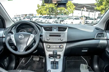 صورة 10 لـ 2014 Nissan SENTRA