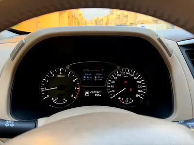 2015 Nissan Pathfinder SE GCC Specs in Excellent Condition