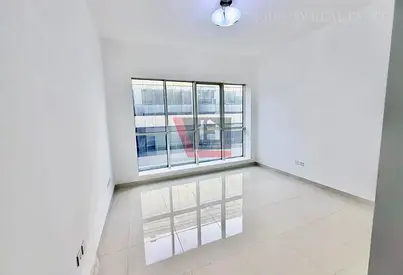 SAHARA TOWER 2 HUGE LAY OUT 1 BED WITH 2 BATHS GYM,POOL WITH FREE CAR PARKING