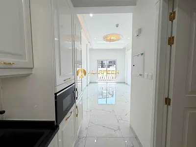 Spacious | Boulevard View | Grab Today