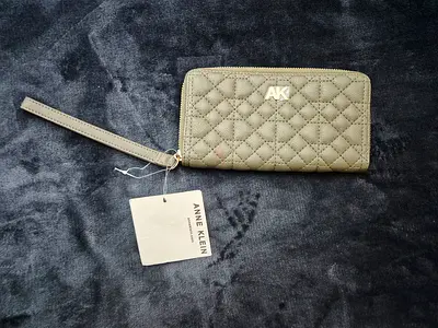 Anne Klein Quilted Wristlet Wallet - Olive Green (brand New, with tag)