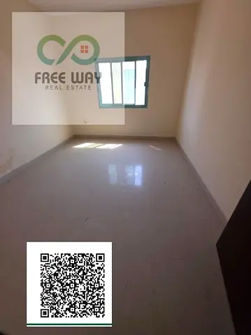 🛏️ Two bedrooms and a living room 📐 Spacious ❄️ Central air conditioning 🌿 Balcony