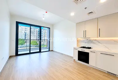 Vacant | Modern | Community View
