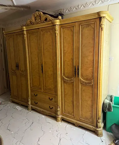 Free delivery Large Ornate 5-Door Wardrobe with Drawers - Classic Gold Finish