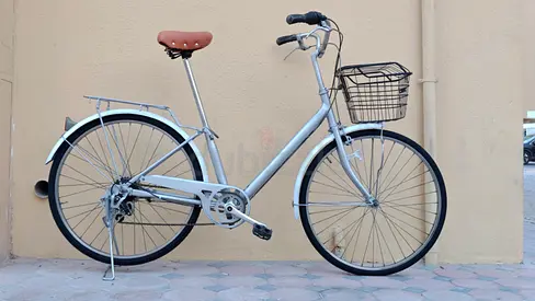 Cruiser bike Japan import Free delivery used refurbished 100% working with basket and soft seat