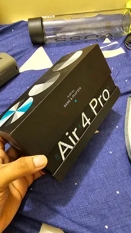 Rayneo Air 4 pro AR glasses