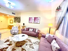 Sharjah, Al Taawun: Apartment featuring 3 bedrooms, a living room, a kitchen, 4 bathrooms, and a bal