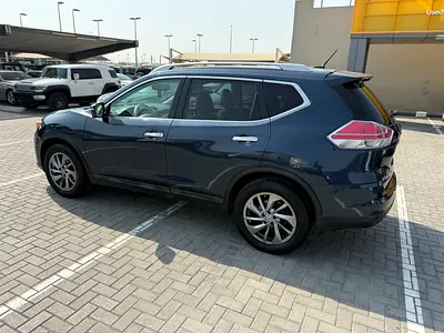 2015 Nissan ROGUE — фото 7
