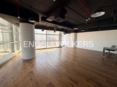 Bright Office | Prime Location | Spacious Layout