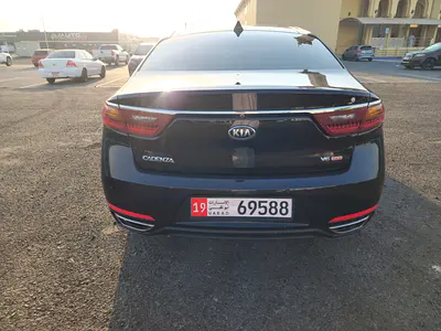 2017 KIA CADENZA — фото 4