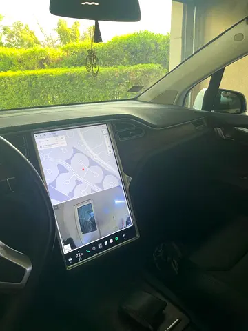 2017 Tesla MODEL X — фото 9