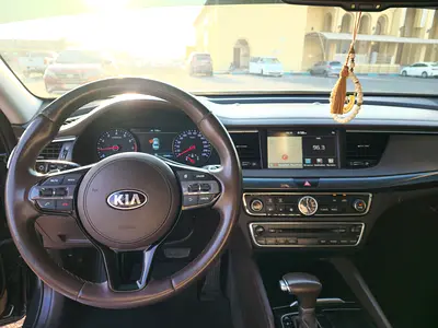 2017 KIA CADENZA — фото 9