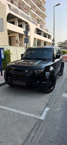 2024 Land Rover Defender 110 HSE P400 GCC Specs under warranty & service package