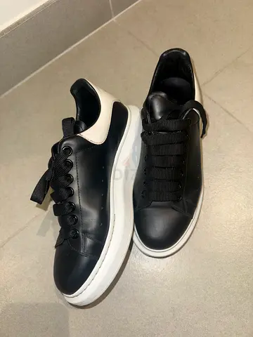 Alexander McQueen oversized white leather sneakers 39 - gently used