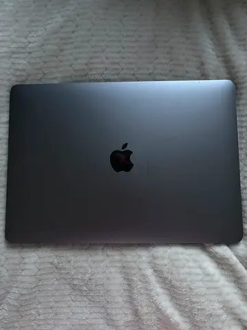 Macbook pro 2019 touchbar 1TB