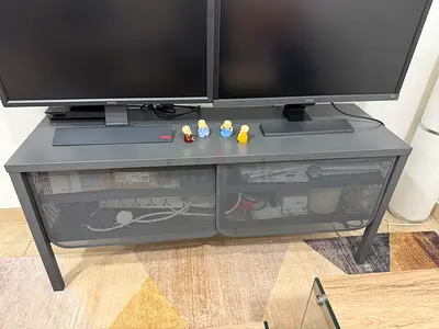 Tv unit